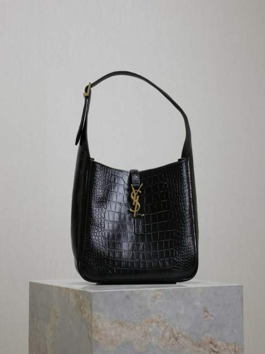 Picture of Saint Laurent Handbags _SKUfw174555602fw